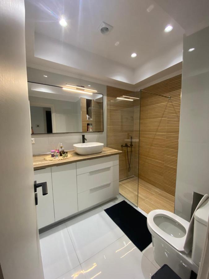 Medusa Luxury Apartments ฟีนีคุนตา ภายนอก รูปภาพ